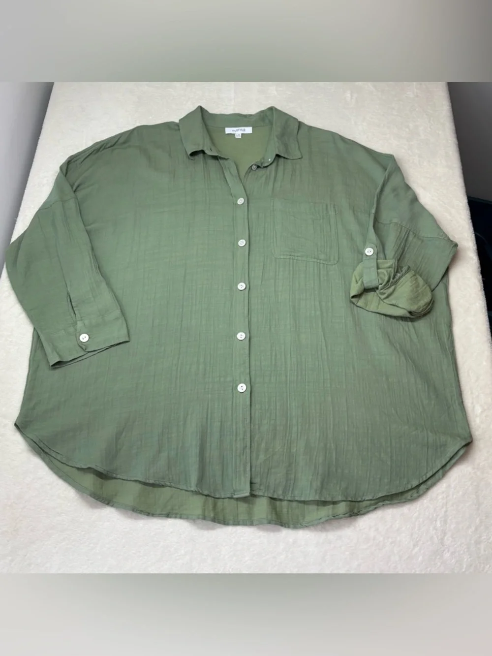 mySTYLE Green Oversized Button Up Shirt Textured Gauze Tab Sleeve Top L XL - Picture 2 of 10
